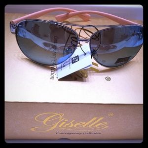 Summer 2019 peach armed Giselle aviators